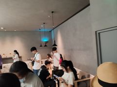 -喜茶(深圳万象城黑金店)