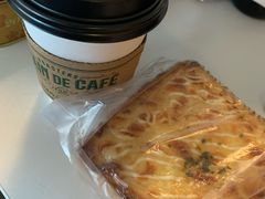 火腿奶酪夹心面包-多乐之日(颐堤港店)