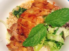 -美奈小馆·越南料理(中航城君尚购物中心店)