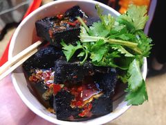 -黑色经典臭豆腐·湖南特产(太平街口店)