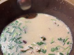 -咕嘟草帽鱼·牛奶一样的鲜鱼汤(包河万达广场创始店)