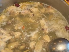-一席地·本地鸡窝·杭帮鸡火锅(萧山银隆百货店)