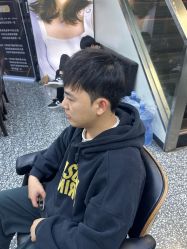 -藤野造型专业烫染接发