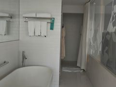-郑州建业艾美酒店