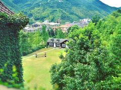 -梦娜斯庄园