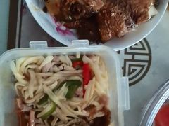 红烧大鳊鱼-沪东社区长者食堂(柳埠小区店)