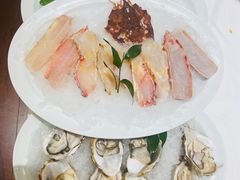 -京彩臻品火锅