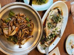 -御香农家菜(莫干山庾村店)