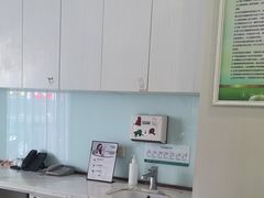 -登特口腔医院(鼓楼东街口店)