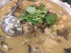 -鹤乡东北菜(崮山路店)