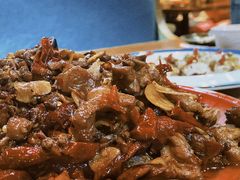 辣子鸡-柴窝堡22号辣子鸡·传承新疆菜