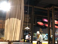 -九锅一堂酸菜鱼(新南凯德直营店)