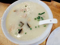 皮蛋瘦肉粥-点都德(千灯湖环宇城店)