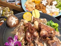 -依呀呀ktv烧烤小串(中山西路店)