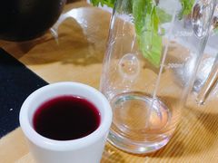 -果松木炭酸菜铜火锅·外婆参鸡汤