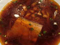 焖蹄辣肉面-德兴馆(广东路总店)