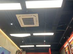 -许哥东北烧烤·铁丳烤串·宫后夹肉(繁花中心店)