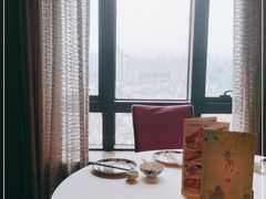 -景月阁空中食府(希尔顿酒店)