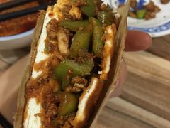 -老字号杨坡红油米线腊汁肉夹馍(东四道巷店)