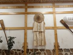 -锅老头海鲜铁锅炖