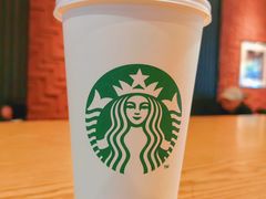 -星巴克臻选(莘庄仲盛店)