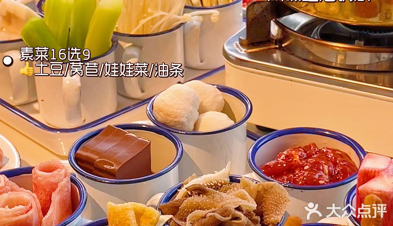 湘潭好热🔥一下从重庆吃到了泰国！甜品更绝！