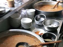 -方中山胡辣汤(大学中路56号院店)