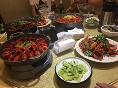 -鲁小三·大骨自助(金山总店)