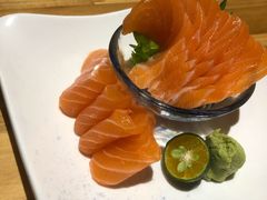 三文鱼腩刺身-立山居酒屋·烧鸟 天妇罗(西北湖店)