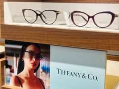 -LensCrafters亮视点(港汇恒隆广场店)