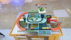 -菠萝树益智玩具体验馆(同成街华联店)