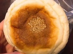 -沁屋面包店(人民东路店)