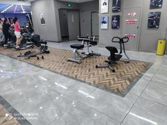 -美航国际健身(北京华联店)