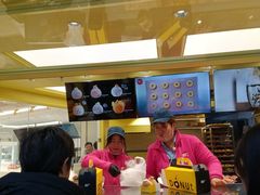 -85度C(生甜甜圈研究工坊·上海平凉店)