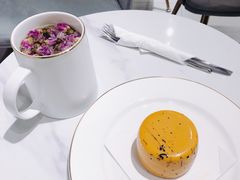 -Fridi Patisserie Cafe