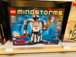 -乐高授权专卖店(济南万象城店)