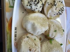-小杨生煎(白玉兰广场店)