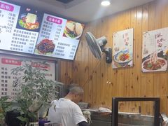 -手擀菠菜面(西康路店)