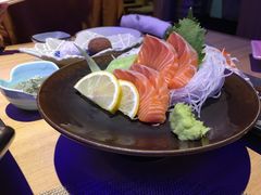 三文鱼生鱼片-琴寿司居酒屋(中山广场店)