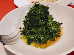 -荷风细雨·中国茶宴(碧云店)