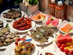 -领鲜活海鲜榴莲自助火锅(东门店)
