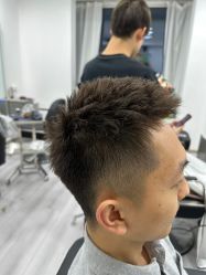 -LILI·HAIR SALON理理造型