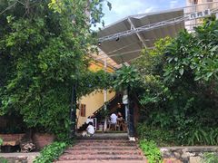 -花苑里咖啡(威远店)