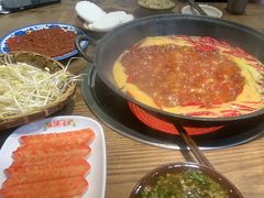 -巴卤社老火锅(财富店)