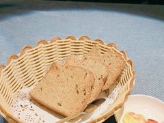-俄士厨房(万松园店)