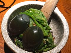 擂辣椒皮蛋拌茄子-炊烟小炒黄牛肉(东庆街店)