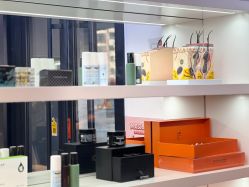 -诗碧曼·头疗养发馆