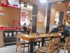 -南城香·饭香串香馄饨香(赵公口店)