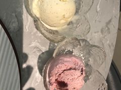 冰激凌香草-必胜客(远大路店)