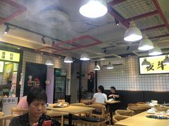 大堂-夜牛潮汕鲜牛肉火锅店(翻身店)